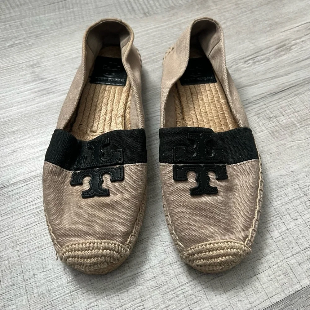 TORY BURCH WESTON ESPADRILLES Beige and Black Flats 6.5